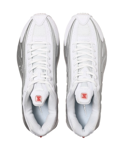 NIKE（ナイキ）の「NIKE WMNS SHOX R4 AR3565-101（スニーカー・レディース・ホワイト・25㎝/24.5㎝/24㎝/23.5㎝/23㎝）」の2枚目の写真