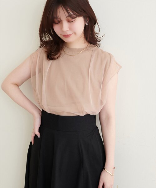 natural couture（ナチュラルクチュール）の「チュールニットレイヤードTOPS（ニット/セーター・レディース・ブラック/オフホワイト/ピンクベージュ/ブラック系その他/ライトグレー/ネイビー/ベージュ・FREE）」の6枚目の写真