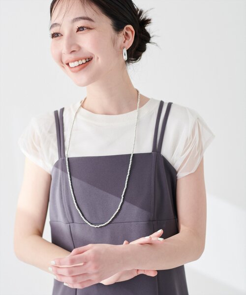 natural couture（ナチュラルクチュール）の「チュールニットレイヤードTOPS（ニット/セーター・レディース・ブラック/オフホワイト/ピンクベージュ/ブラック系その他/ライトグレー/ネイビー/ベージュ・FREE）」の2枚目の写真