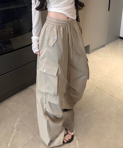 CERCA（チェルカ）の「Chiina/ワイド　パラシュート　カーゴパンツ（カーゴパンツ・レディース・ピンク/ブラック・M）」の17枚目の写真