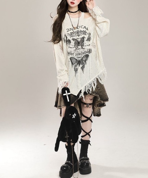 Sibra(シブラ)の「クラッシュフリンジグラフィックニットトップス(ニット/セーター・レディース・ブラック/アイボリー/ブルー・M)」の8枚目の写真