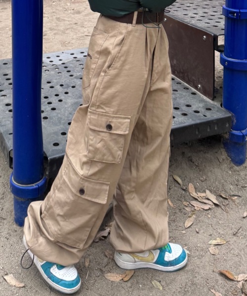 WudgeBoy（ワッジボーイ）の「cargo pants（カーゴパンツ・メンズ・グレー/カーキ/ブラック/ブラウン系・MEDIUM/LARGE）」の3枚目の写真