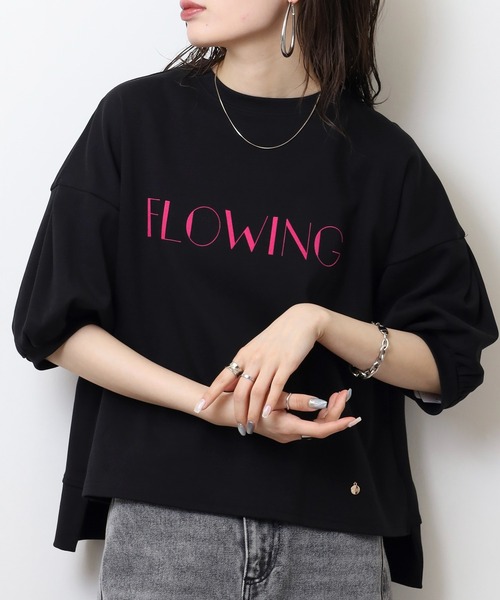 EGLANTINE(エグランティーヌ)の「EGLANTINE パフスリーブカットソー FLOWING ロゴ半袖プルオーバー(Tシャツ/カットソー・レディース・ブラック/チャコールグレー/キナリ/キャメル・40)」の10枚目の写真