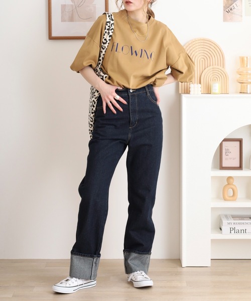EGLANTINE(エグランティーヌ)の「EGLANTINE パフスリーブカットソー FLOWING ロゴ半袖プルオーバー(Tシャツ/カットソー・レディース・ブラック/チャコールグレー/キナリ/キャメル・40)」の20枚目の写真