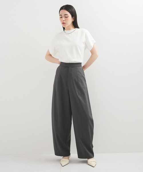 le cercle ADAM ET ROPE'(ルセルクルアダムエロペ)の「新色追加【UVケア/接触冷感】ボトルネックTシャツ(Tシャツ/カットソー・レディース・ブラック/ホワイト/ライトグレー/レッド系その他/ブルー/ブラウン系その他2・FREE)」の16枚目の写真