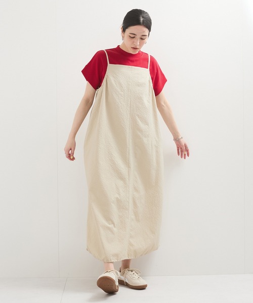 le cercle ADAM ET ROPE'(ルセルクルアダムエロペ)の「新色追加【UVケア/接触冷感】ボトルネックTシャツ(Tシャツ/カットソー・レディース・ブラック/ホワイト/ライトグレー/レッド系その他/ブルー/ブラウン系その他2・FREE)」の18枚目の写真
