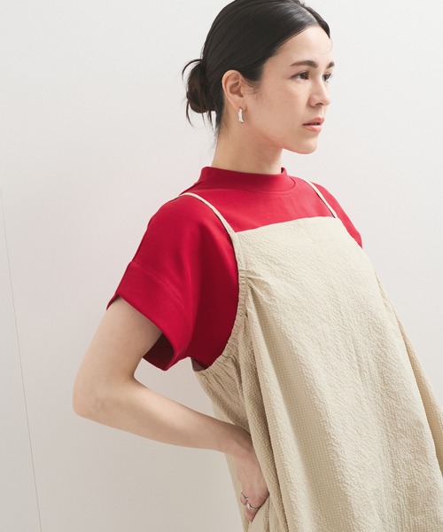 le cercle ADAM ET ROPE'(ルセルクルアダムエロペ)の「新色追加【UVケア/接触冷感】ボトルネックTシャツ(Tシャツ/カットソー・レディース・ブラック/ホワイト/ライトグレー/レッド系その他/ブルー/ブラウン系その他2・FREE)」の21枚目の写真