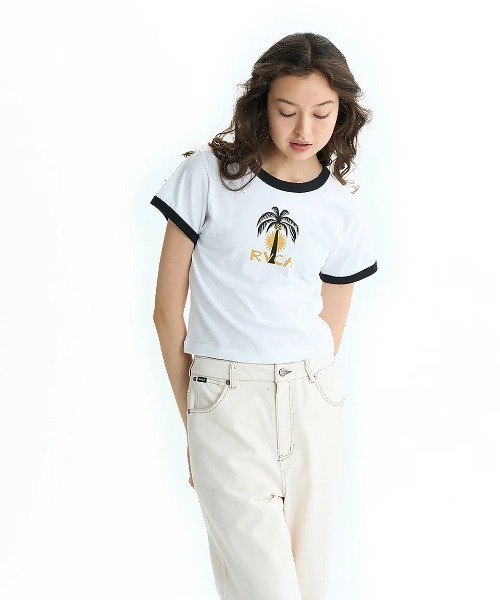 RVCA(ルーカ)の「RVCA レディース PALM TREE BABY RINGER ST Tシャツ 【2025年夏モデル】/ルーカ半袖ショート丈(短丈)パイピングリンガーTシャツ(Tシャツ/カットソー・レディース・グリーン系その他/ホワイト/ブラック・SMALL/LARGE/MEDIUM)」の4枚目の写真