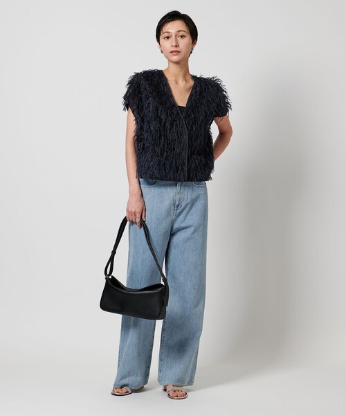 UNITED ARROWS（ユナイテッドアローズ）の「ヘアリー カットジャガード ベスト（ベスト・レディース・オフホワイト/ネイビー・FREE）」の6枚目の写真