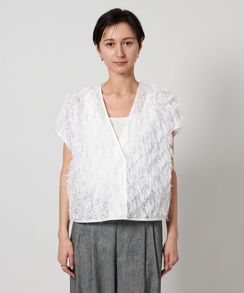 UNITED ARROWS（ユナイテッドアローズ）の「ヘアリー カットジャガード ベスト（ベスト・レディース・オフホワイト/ネイビー・FREE）」の9枚目の写真