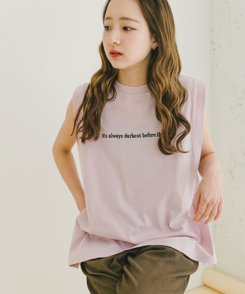 ITEMS URBANRESEARCH（アイテムズ アーバンリサーチ）の「ショルダータックロゴTシャツ（Tシャツ/カットソー・レディース・ライトピンク/チャコールグレー/ホワイト・FREE）」の6枚目の写真