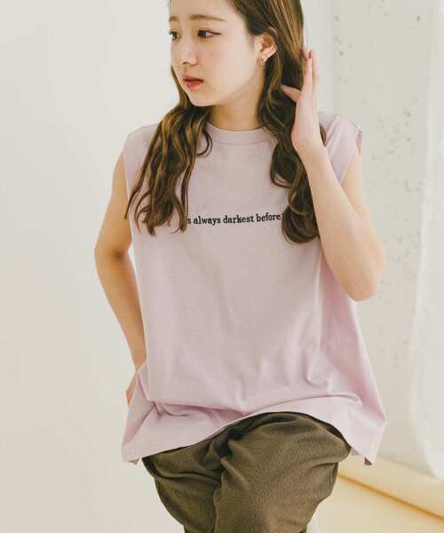 ITEMS URBANRESEARCH（アイテムズ アーバンリサーチ）の「ショルダータックロゴTシャツ（Tシャツ/カットソー・レディース・ライトピンク/チャコールグレー/ホワイト・FREE）」の7枚目の写真