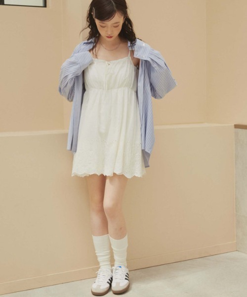 archives（アルシーヴ）の「ストライプミドルシャツ（シャツ/ブラウス・レディース・ブルー/ベージュ/ネイビー・MEDIUM）」の11枚目の写真