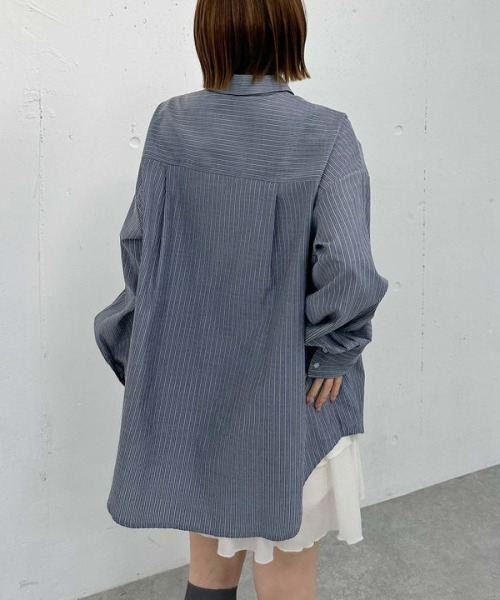 archives（アルシーヴ）の「ストライプミドルシャツ（シャツ/ブラウス・レディース・ブルー/ベージュ/ネイビー・MEDIUM）」の22枚目の写真