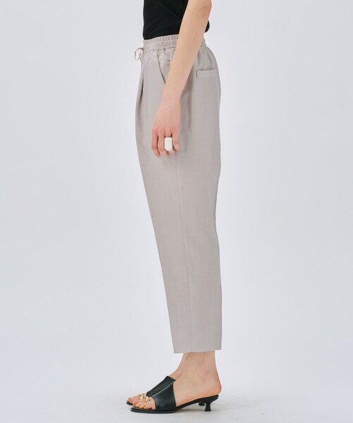 cloenc（クロエンス）の「【セットアップ／手洗い可】ドライタッチイージーテーパードパンツ（その他パンツ・レディース・ダークブラウン/スミクロ/グレー・03/02/01）」の20枚目の写真