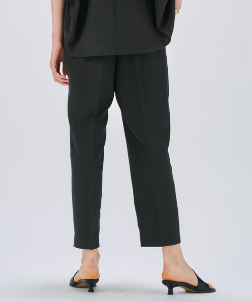 cloenc（クロエンス）の「【セットアップ／手洗い可】ドライタッチイージーテーパードパンツ（その他パンツ・レディース・ダークブラウン/スミクロ/グレー・03/02/01）」の5枚目の写真