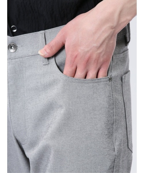 TAKA-Q（タカキュー）の「【接触冷感 ストレッチ 抗菌防臭】タカキュー スリム パンツ（チノパンツ・メンズ・グレー/ブラック/ベージュ・MEDIUM/X-LARGE/LARGE/S）」の19枚目の写真
