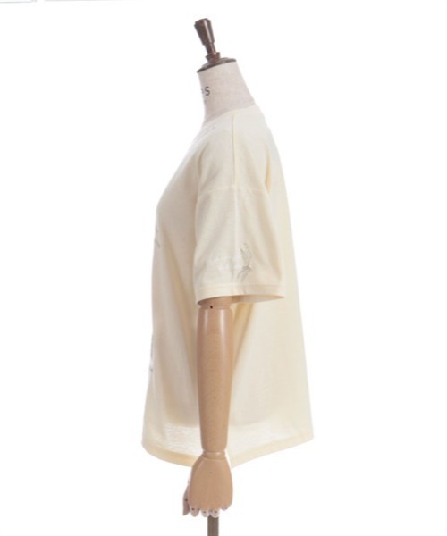 axes femme（アクシーズファム）の「吸水速乾ランダム鈴蘭刺繍Ｔ（Tシャツ/カットソー・レディース・イエロー/ネイビー/ホワイト/グリーン・FREE）」の16枚目の写真