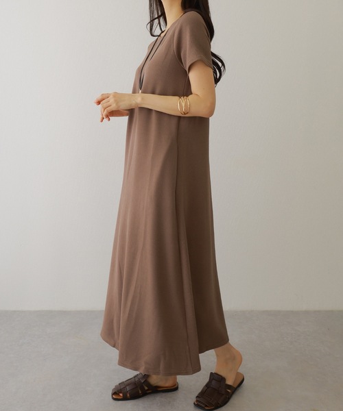 Lace Ladies(レースレディース)の「ソリッドカラー Aライン 半袖 マキシ ワンピース(ワンピース・レディース・モカ/ブラック/グレー/ピンクベージュ・FREE/S)」の18枚目の写真
