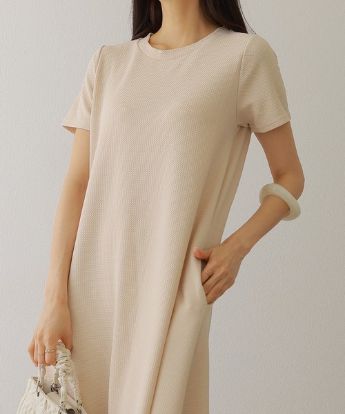 Lace Ladies(レースレディース)の「ソリッドカラー Aライン 半袖 マキシ ワンピース(ワンピース・レディース・モカ/ブラック/グレー/ピンクベージュ・FREE/S)」の21枚目の写真