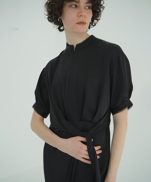 clane ワンピースSTAND COLLAR WAIST TIE セール】STAND COLLAR WAIST TIE ONEPIECE（ワンピース）｜CLANE