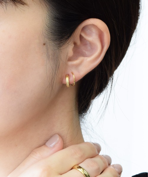 CALIN　STANDARD（カリンスタンダード）の「◆金属アレルギー対応◆◆made in japan◆【痛くない】【落ちにくい】【ストレスフリーな着け心地】スターダストカール　ミニループフィットイヤリング（イヤリング・レディース・シルバー/ピンクゴールド/ゴールド・FREE）」の8枚目の写真