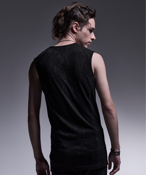 kiryuyrik(キリュウキリュウ)の「Kiryuyrik/キリュウキリュウ/PythonJQD Henley Tank Top / パイソンジャガード ヘンリーネック タンクトップ(タンクトップ・メンズ・レッド/ブラック・SMALL/MEDIUM/LARGE)」の6枚目の写真