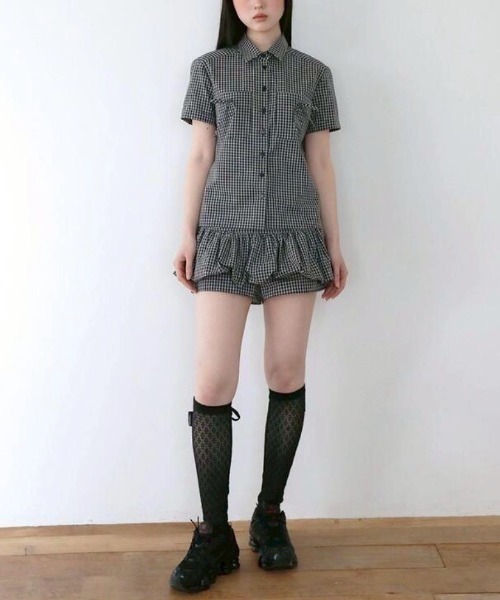 UGLY SHADOW（アグリーシャドウ）の「【Uglyshadow】PUMPKIN SKIRT PANTS(CHECK) / 【アグリーシャドウ】パンプキンチェックスカートパンツ（その他パンツ・レディース・ブラック/ブルー・S/M）」の18枚目の写真