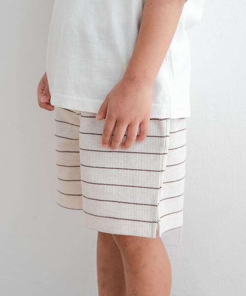 URBAN RESEARCH DOORS（アーバンリサーチドアーズ）の「『WEB/一部店舗限定サイズ』ボーダーワッフルショーツ(KIDS)（その他パンツ・キッズ・グレー/アイボリー・120/105/150/135）」の12枚目の写真