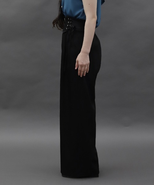 axes femme POETIQUE(アクシーズファムポエティック)の「レースアップデザインパンツ(その他パンツ・レディース・ブラック/ブルーグリーン・MEDIUM)」の3枚目の写真