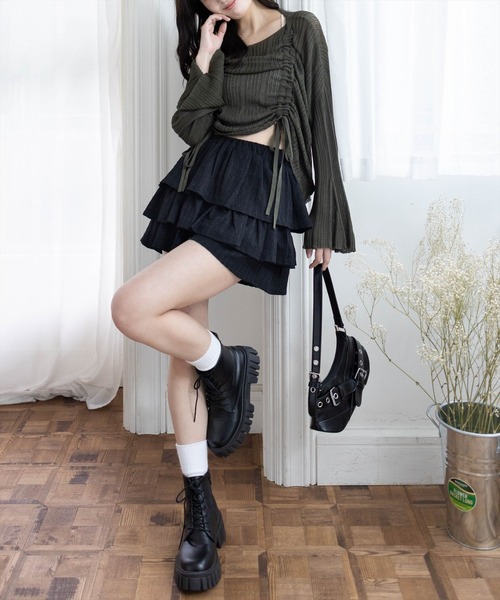 clear（クリア）の「フリルショートパンツ[バレエコア ガーリー フリル]≪再入荷≫（その他パンツ・レディース・オフホワイト/ブラック/ブラウン/グレー・F）」の6枚目の写真