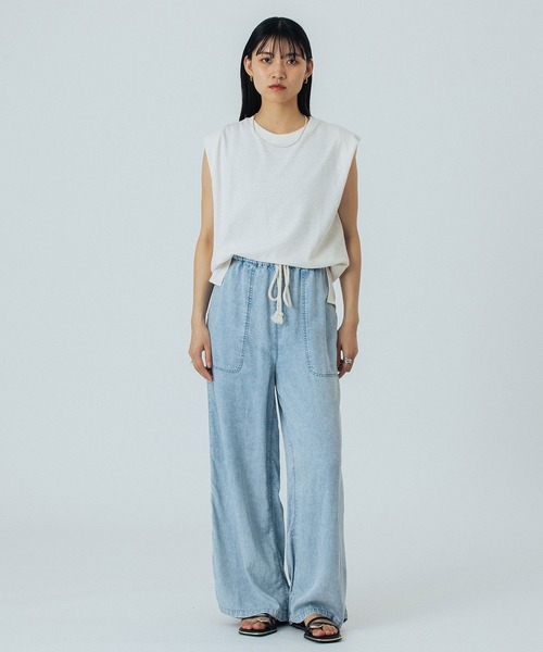ROSE BUD（ローズバッド）の「SHOULDER TUCKED SLEEVELESS TEE（Tシャツ/カットソー・レディース・ブラック/ホワイト/ブラウン/ピンク・ONE SIZE）」の21枚目の写真