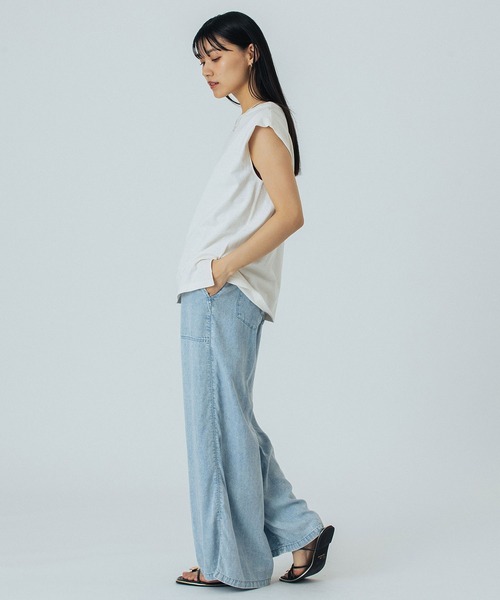 ROSE BUD（ローズバッド）の「SHOULDER TUCKED SLEEVELESS TEE（Tシャツ/カットソー・レディース・ブラック/ホワイト/ブラウン/ピンク・ONE SIZE）」の19枚目の写真
