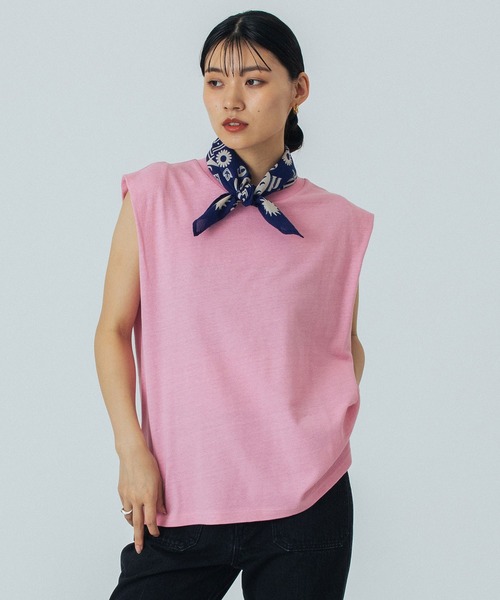 ROSE BUD（ローズバッド）の「SHOULDER TUCKED SLEEVELESS TEE（Tシャツ/カットソー・レディース・ブラック/ホワイト/ブラウン/ピンク・ONE SIZE）」の14枚目の写真