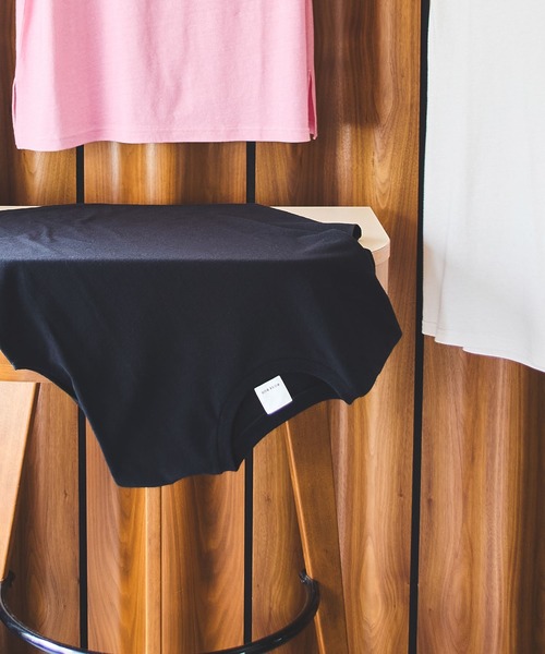 ROSE BUD（ローズバッド）の「SHOULDER TUCKED SLEEVELESS TEE（Tシャツ/カットソー・レディース・ブラック/ホワイト/ブラウン/ピンク・ONE SIZE）」の22枚目の写真