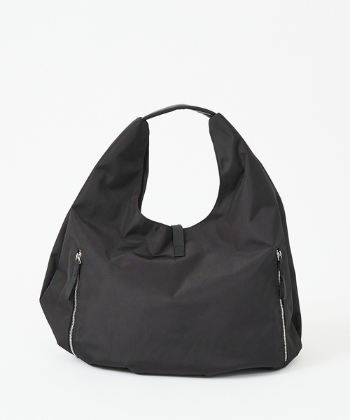 OUTDOOR PRODUCTS（アウトドアプロダクツ）の「【OUTDOOR PRODUCTS / アウトドアプロダクツ】Drop one shoulder/ワンショルダー/ユニセックス/BR-OUT-25AW14（ショルダーバッグ・メンズ・ブラック/グレー/レッド/シルバー・フリー）」の9枚目の写真