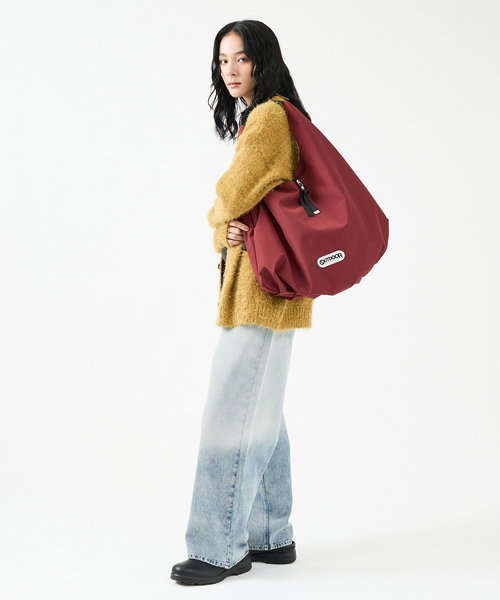 OUTDOOR PRODUCTS（アウトドアプロダクツ）の「【OUTDOOR PRODUCTS / アウトドアプロダクツ】Drop one shoulder/ワンショルダー/ユニセックス/BR-OUT-25AW14（ショルダーバッグ・メンズ・ブラック/グレー/レッド/シルバー・フリー）」の17枚目の写真