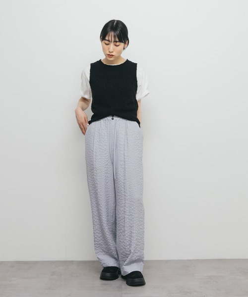 KBF（ケイビーエフ）の「ブークレニットタンクトップ（ニット/セーター・レディース・ブラック/アイボリー・ONE）」の22枚目の写真