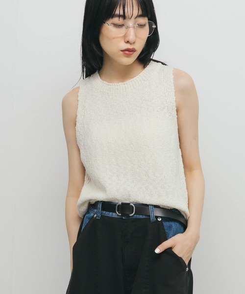 KBF（ケイビーエフ）の「ブークレニットタンクトップ（ニット/セーター・レディース・ブラック/アイボリー・ONE）」の3枚目の写真