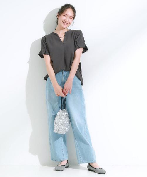 DRESKIP(ドレスキップ)の「【S-LL/セットアップ可/ひんやり】きちんと見えで上品 お袖タック スキッパーブラウス(シャツ/ブラウス・レディース・ダークブラウン/ブルー/チャコールグレー/ライトベージュ・04/03/02/01)」の9枚目の写真