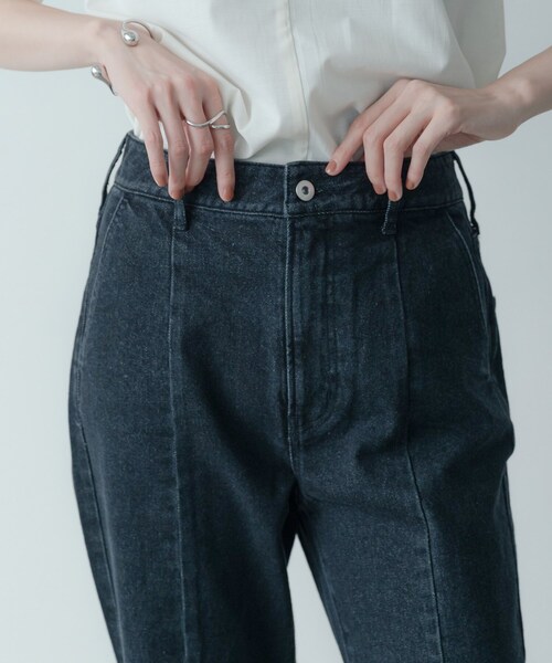 GALLEST（ギャレスト）の「センターピンタックデニム（デニムパンツ・レディース・チャコールグレー/ブルー系その他・40/38/36）」の14枚目の写真
