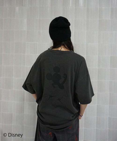 トップス MICKEY AND MINNIE DESIGN BIG TEE ameri MICKEY AND MINNIE DESIGN BIG TEE