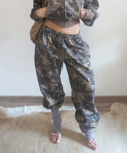 SCULPTOR(スカルプター)の「Chi Sweatpants(スウェットパンツ・レディース・グリーン/ホワイト/グレー・SMALL/MEDIUM/X-SMALL/LARGE)」の10枚目の写真