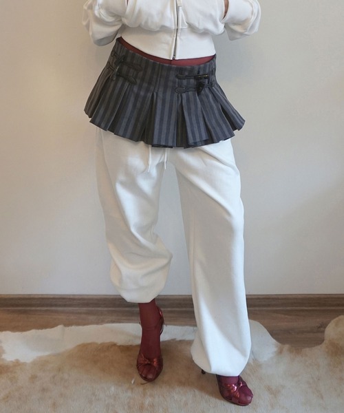 SCULPTOR(スカルプター)の「Chi Sweatpants(スウェットパンツ・レディース・グリーン/ホワイト/グレー・SMALL/MEDIUM/X-SMALL/LARGE)」の18枚目の写真