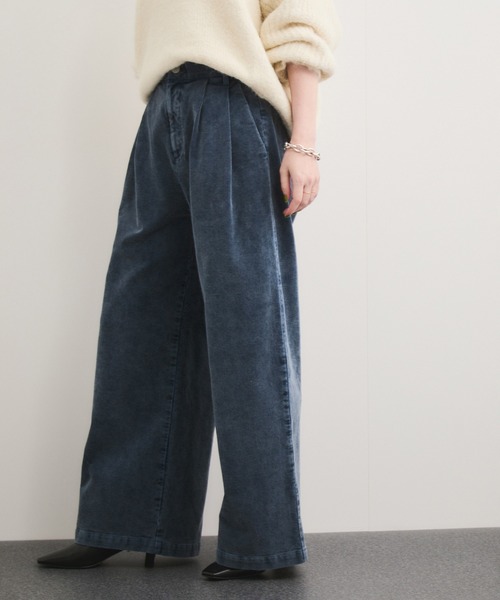 le cercle ADAM ET ROPE'（ルセルクルアダムエロペ）の「製品染めコーデュロイパンツ/セットアップ対応（その他パンツ・レディース・ベージュ系その他/ボルドー/ブルー系その他5・FREE）」の3枚目の写真
