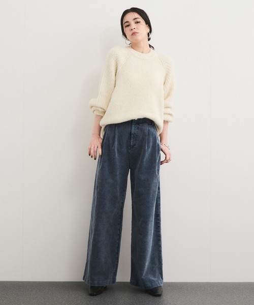 le cercle ADAM ET ROPE'（ルセルクルアダムエロペ）の「製品染めコーデュロイパンツ/セットアップ対応（その他パンツ・レディース・ベージュ系その他/ボルドー/ブルー系その他5・FREE）」の4枚目の写真