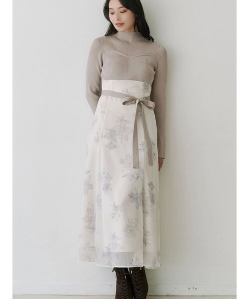 フラワードッキングロングスリーブワンピース（ワンピース