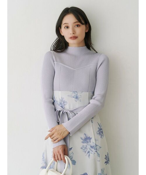 MERCURYDUO（マーキュリーデュオ）の「フラワードッキングロングスリーブワンピース（ワンピース・レディース・ブラック/ベージュ/ラベンダー・SMALL/MEDIUM）」の12枚目の写真