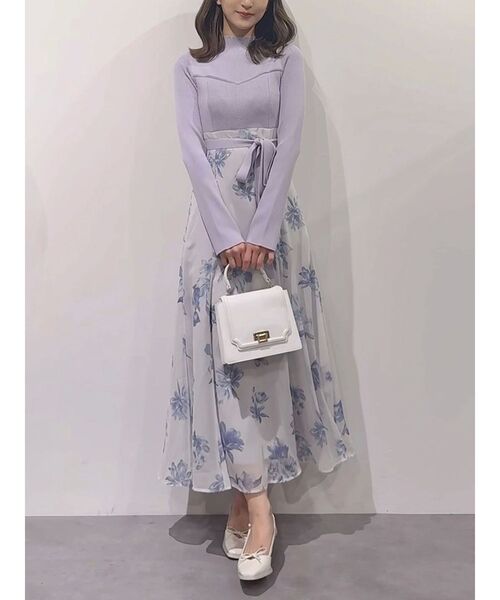 MERCURYDUO（マーキュリーデュオ）の「フラワードッキングロングスリーブワンピース（ワンピース・レディース・ブラック/ベージュ/ラベンダー・SMALL/MEDIUM）」の22枚目の写真