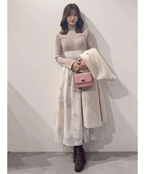 フラワードッキングロングスリーブワンピース（ワンピース